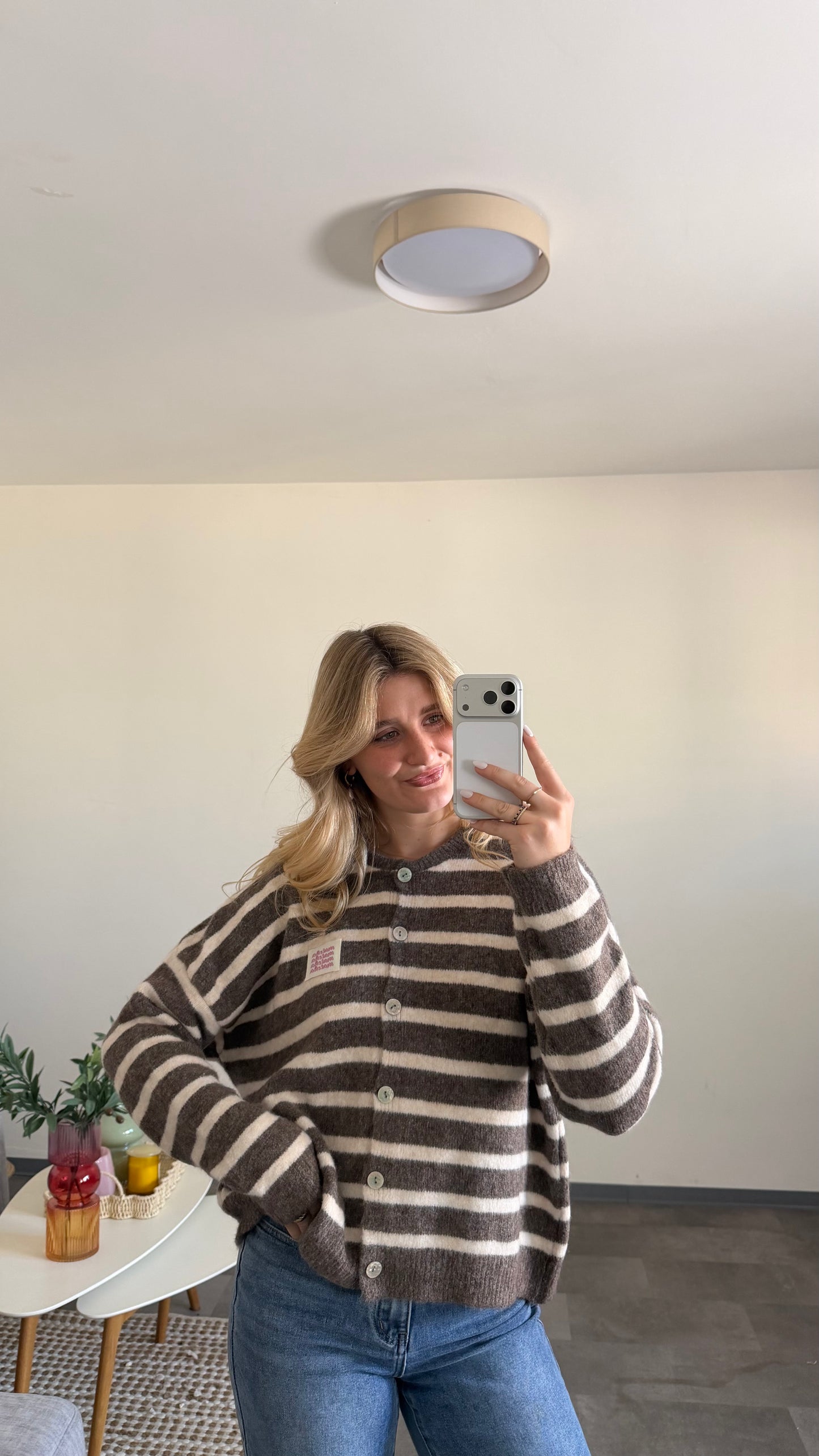 MATCHA PATCH CARDIGAN MOCCA CREAM