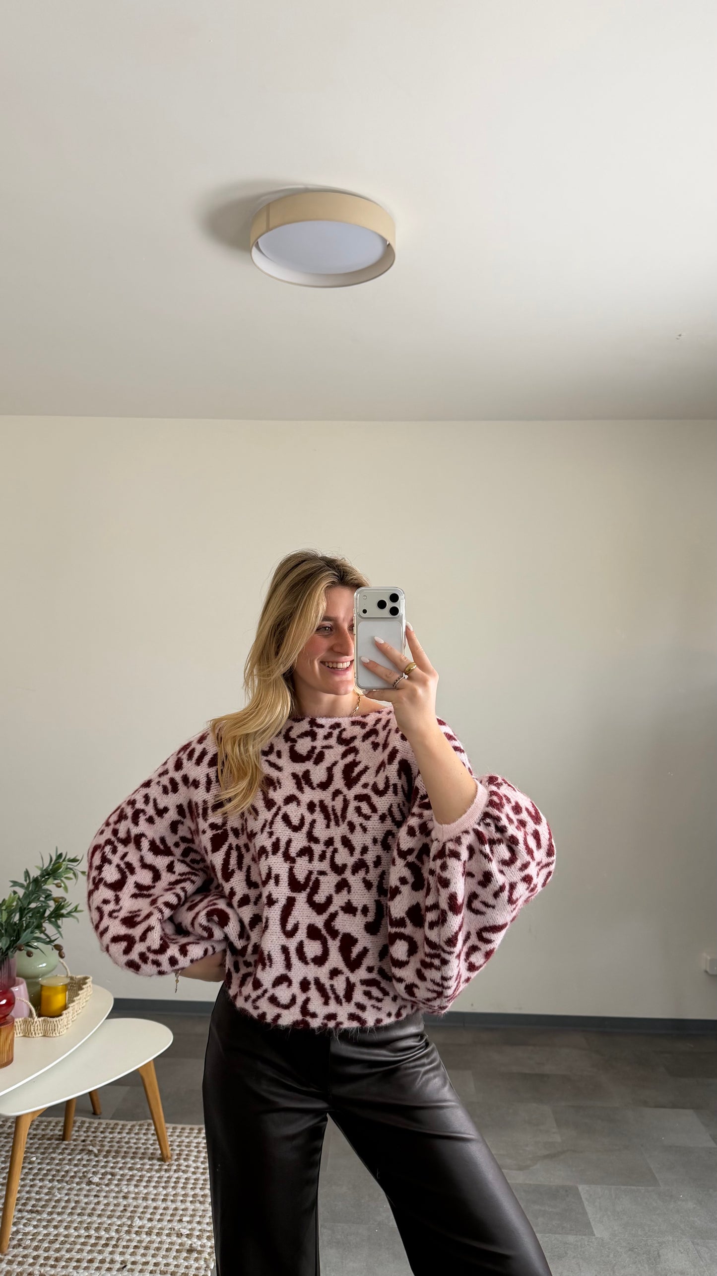 LEO BALLOON KNIT PULLOVER CREAM BURGUNDY