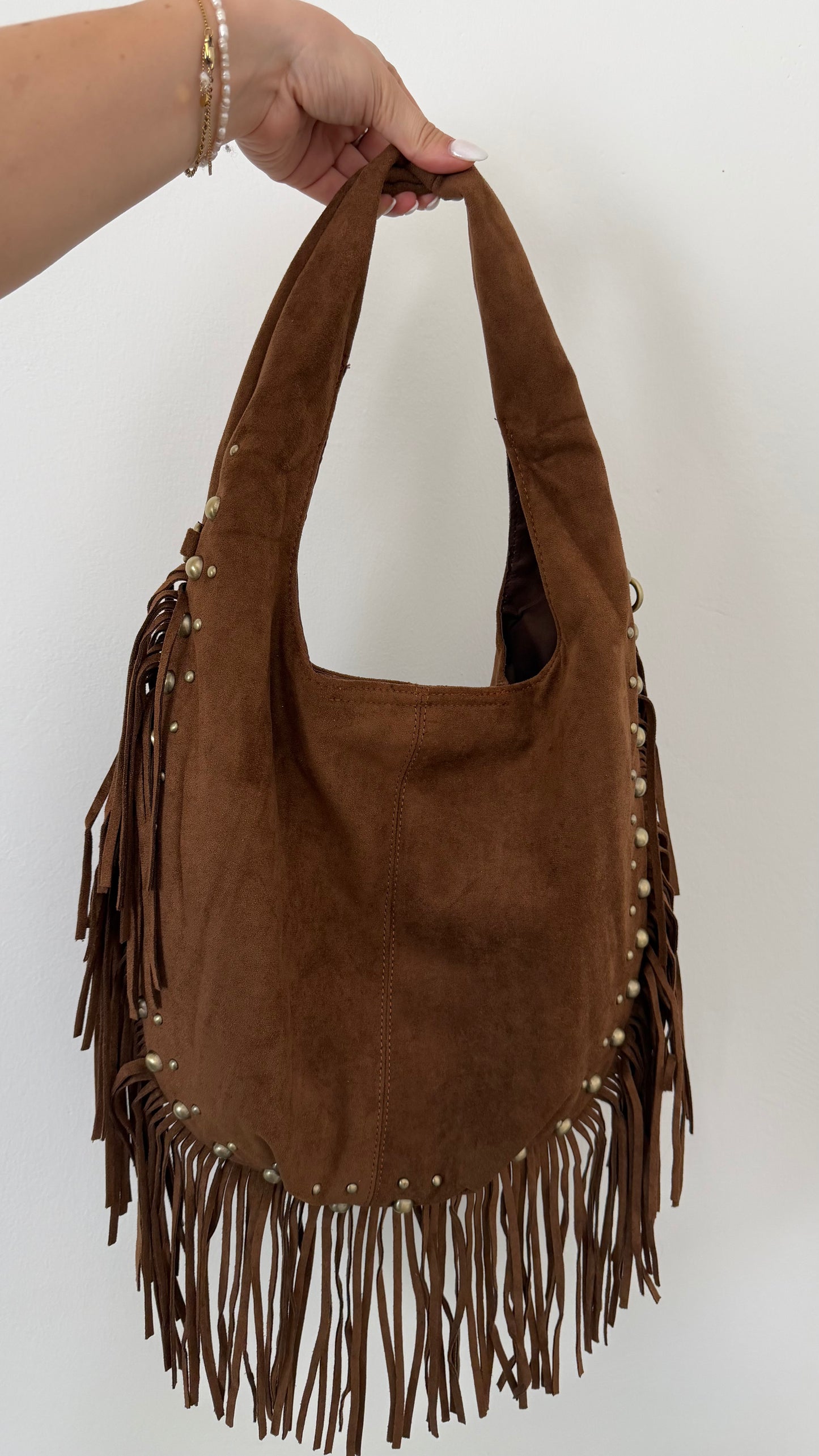 STUDDED FRINGE BAG CAMEL