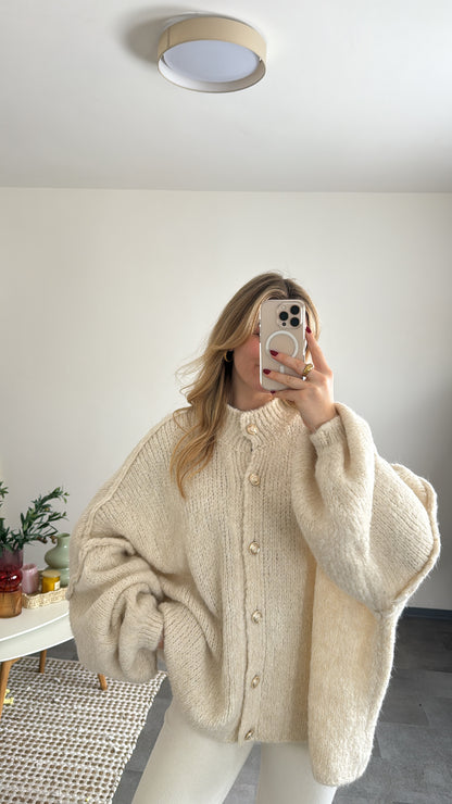 OVERSIZED CARDIGAN CREME