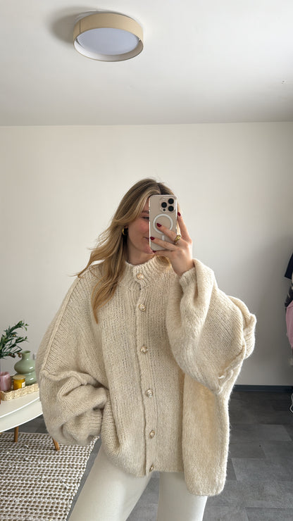 OVERSIZED CARDIGAN CREME