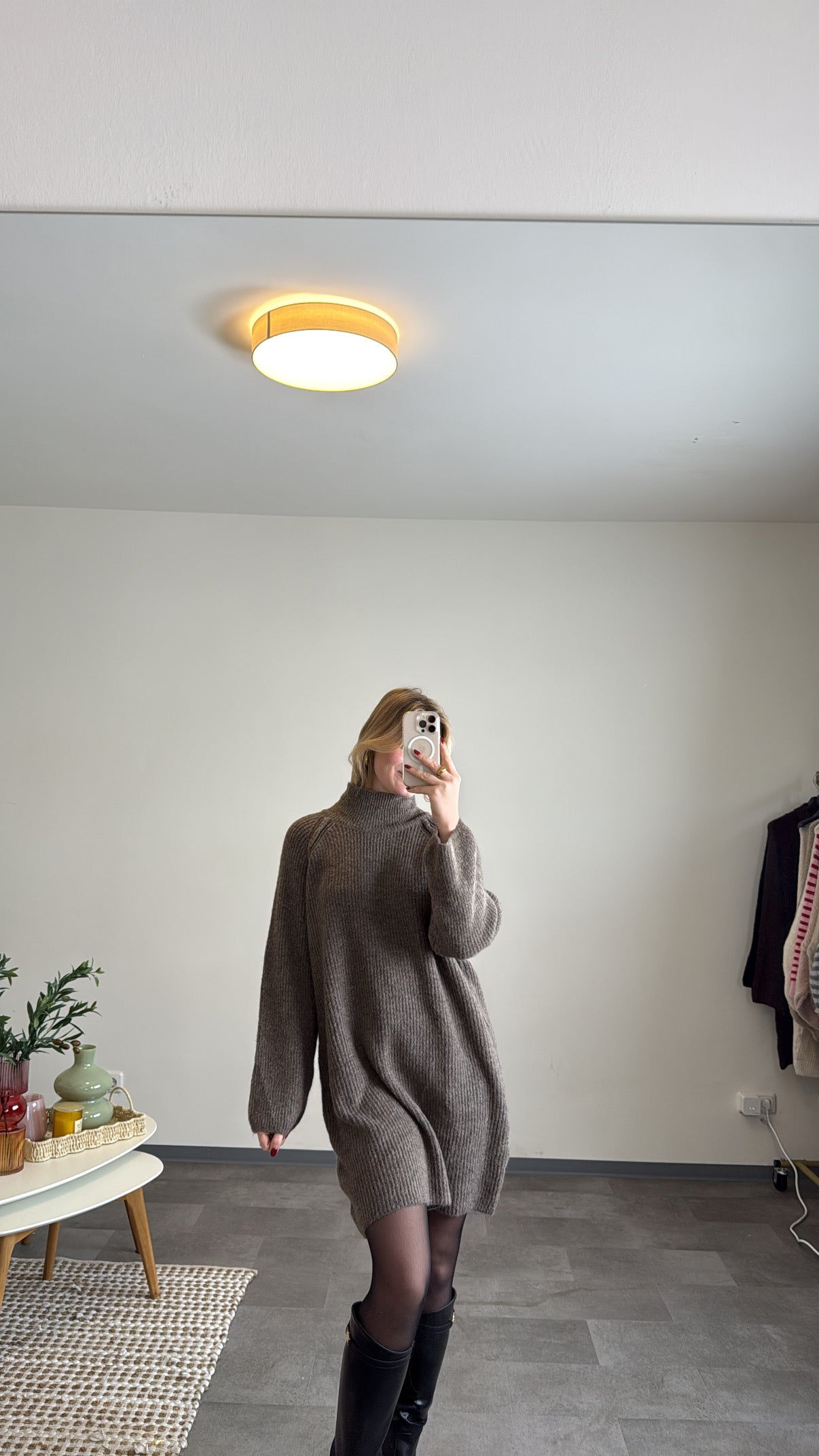 KNIT DRESS TAUPE