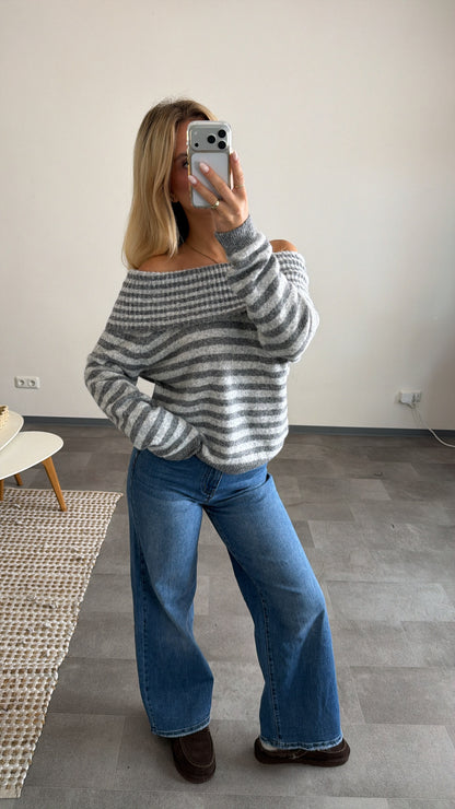 OFF-SHOULDER STRIPED PULLOVER GREY