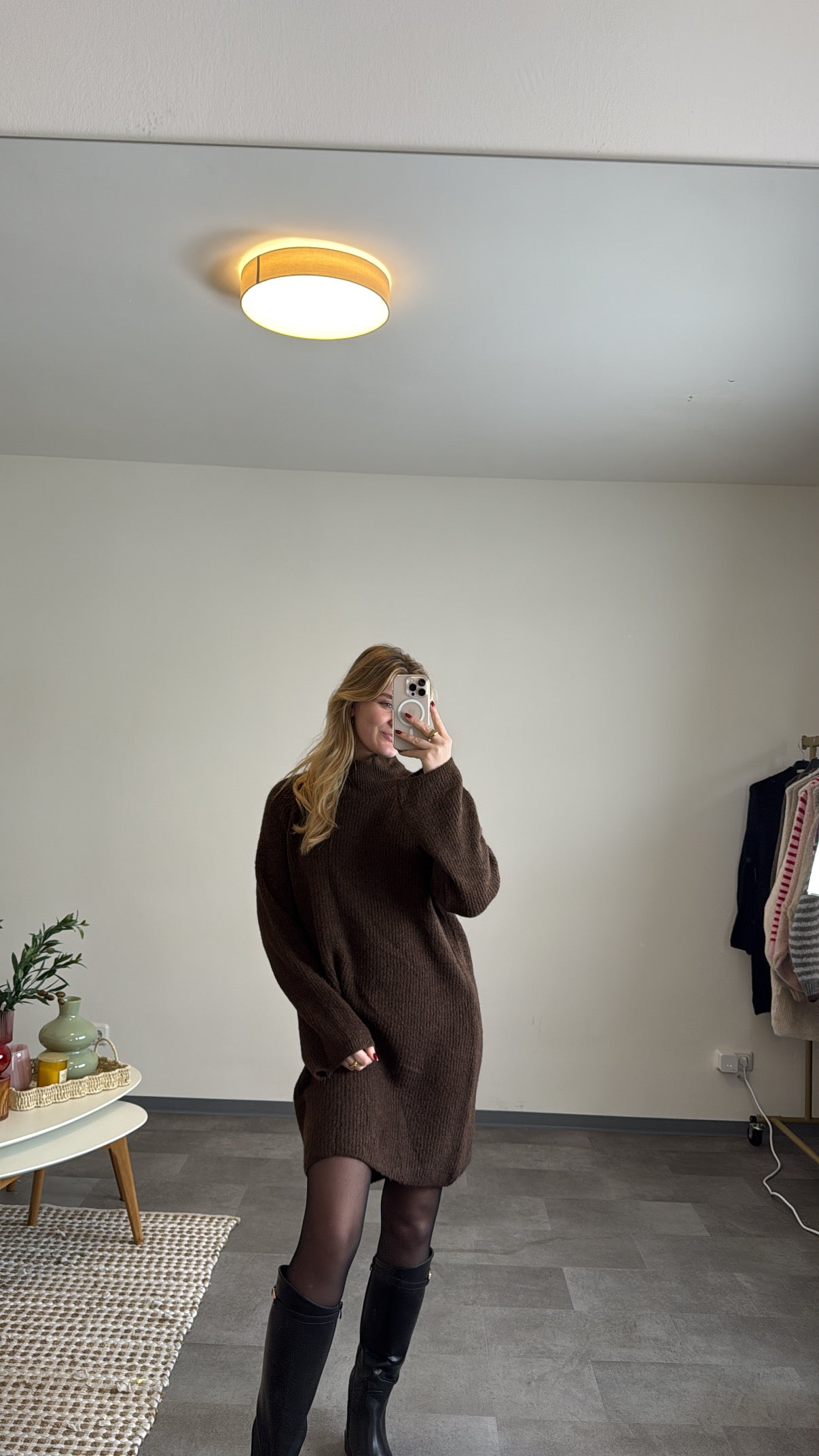 KNIT DRESS CHOCOLATE