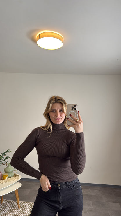 BASIC TURTLE LONGSLEEVE CHOCOLATE