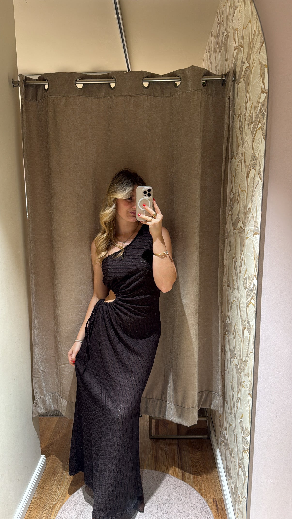 ONE SHOULDER CUT-OUT MAXIKLEID SCHOKOBRAUN