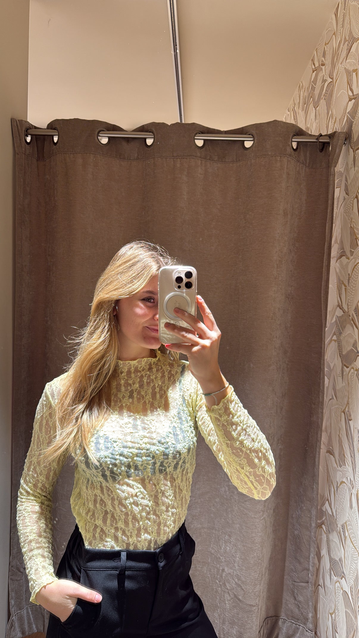 SPITZENLONGSLEEVE BUTTERYELLOW