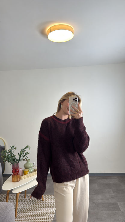 Scandinavian Pullover cherry