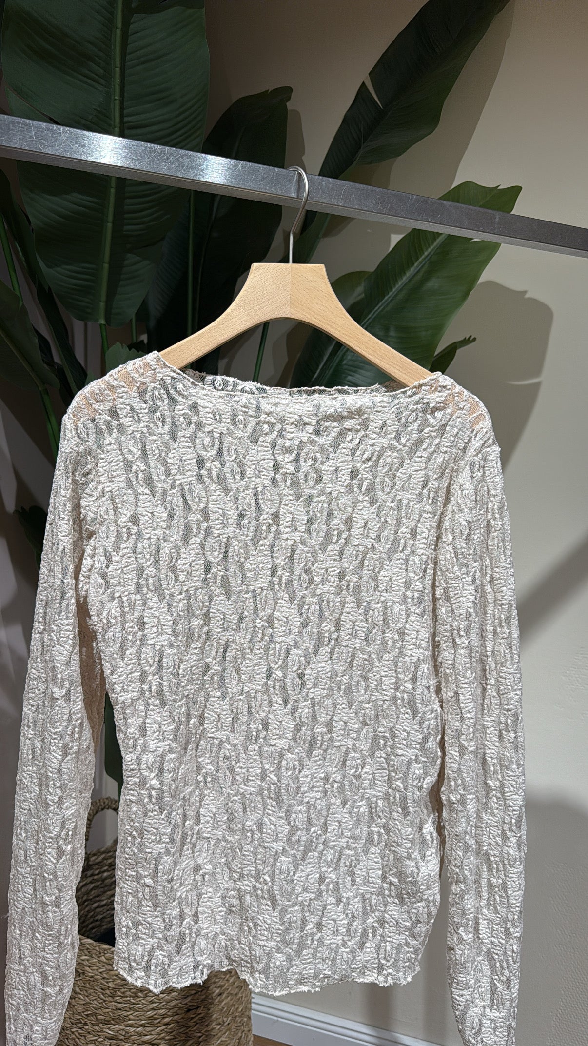 SPITZENLONGSLEEVE BEIGE