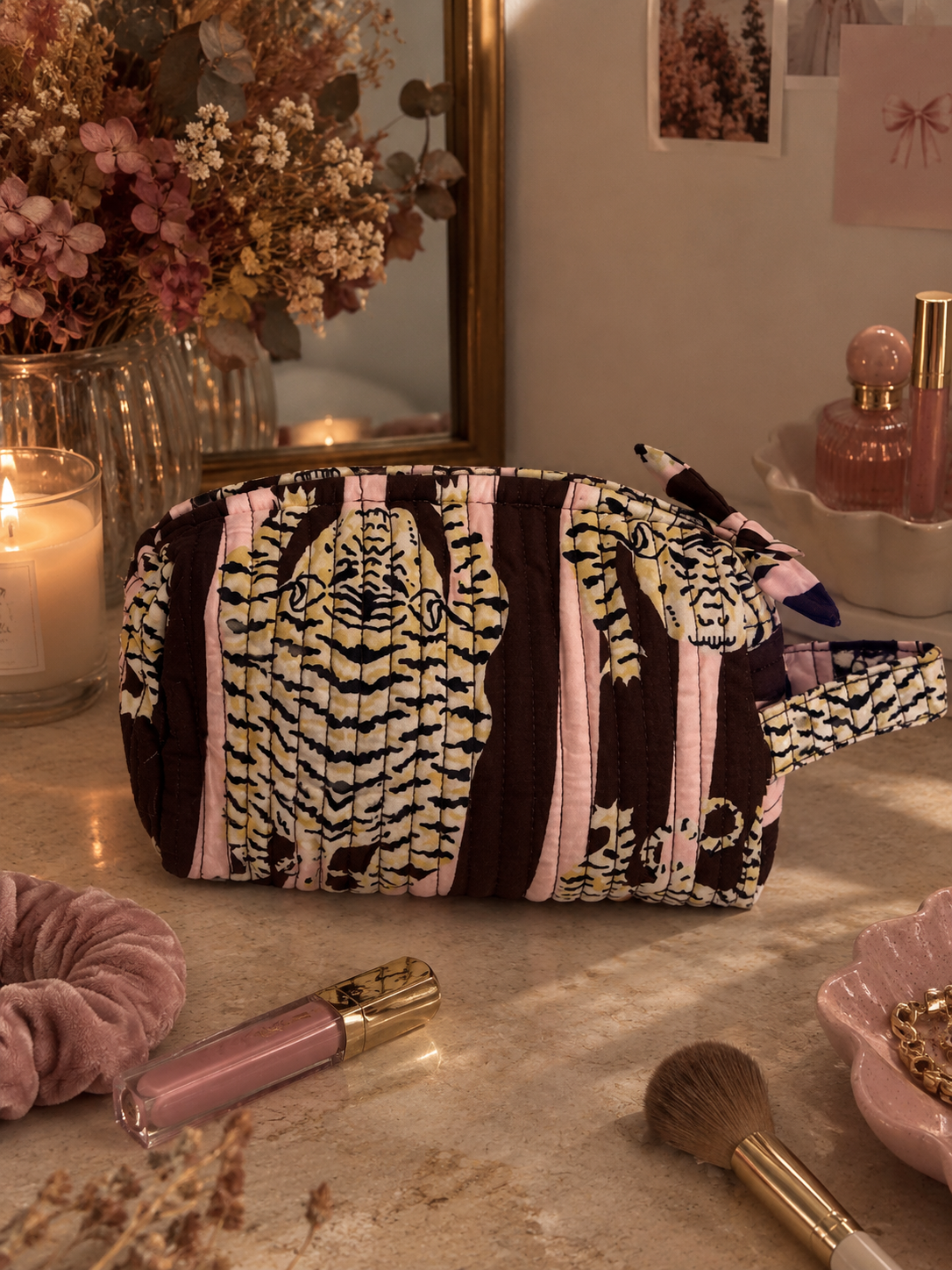 COSMETIC BAG TIGER