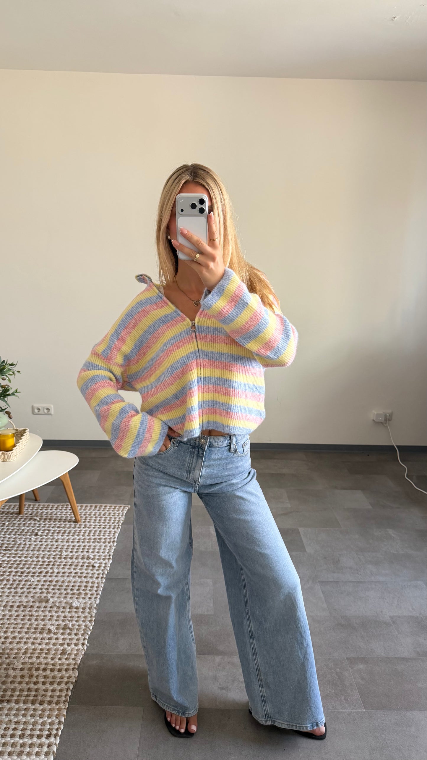 ZIP CARDIGAN PASTEL