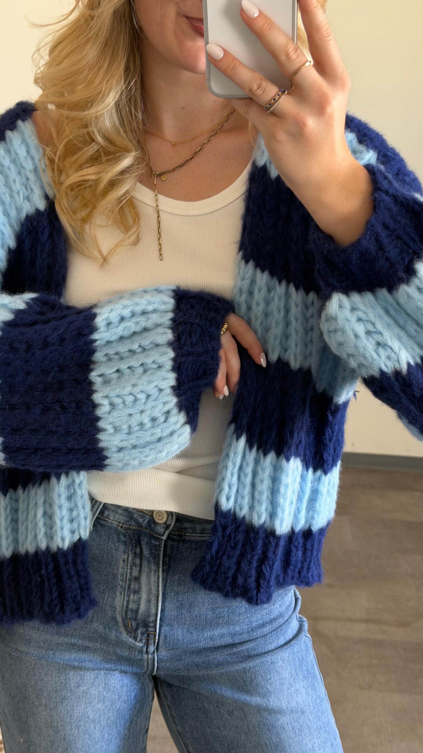 CHUNKY CARDIGAN BLUE DREAM