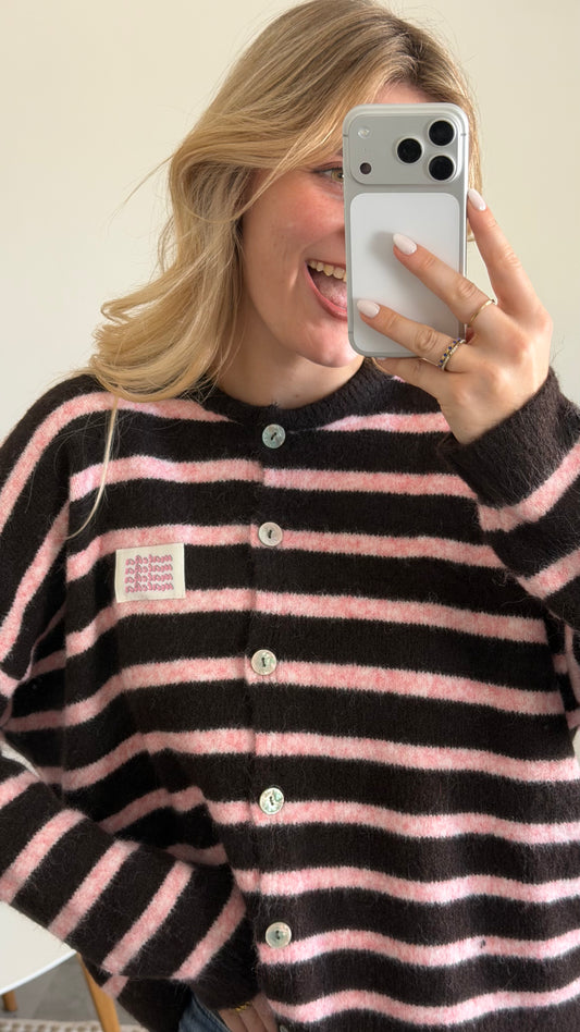 MATCHA PATCH CARDIGAN PINK BROWN