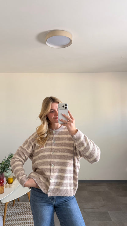 MATCHA PATCH CARDIGAN BEIGE CREAM