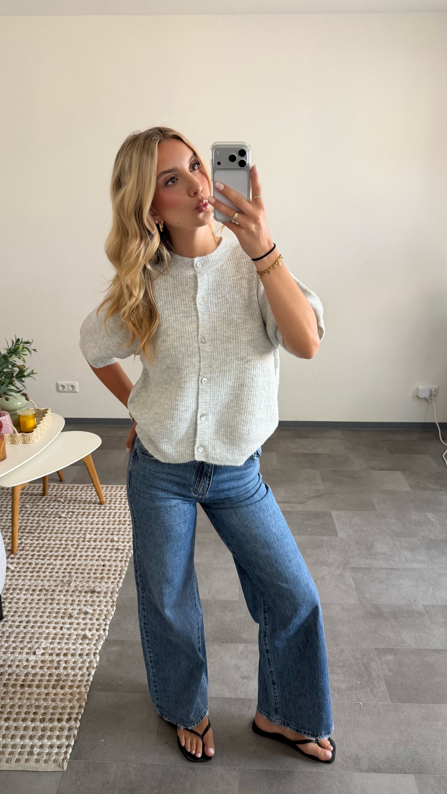 SHORT SLEEVE KNIT CARDIGAN GREY