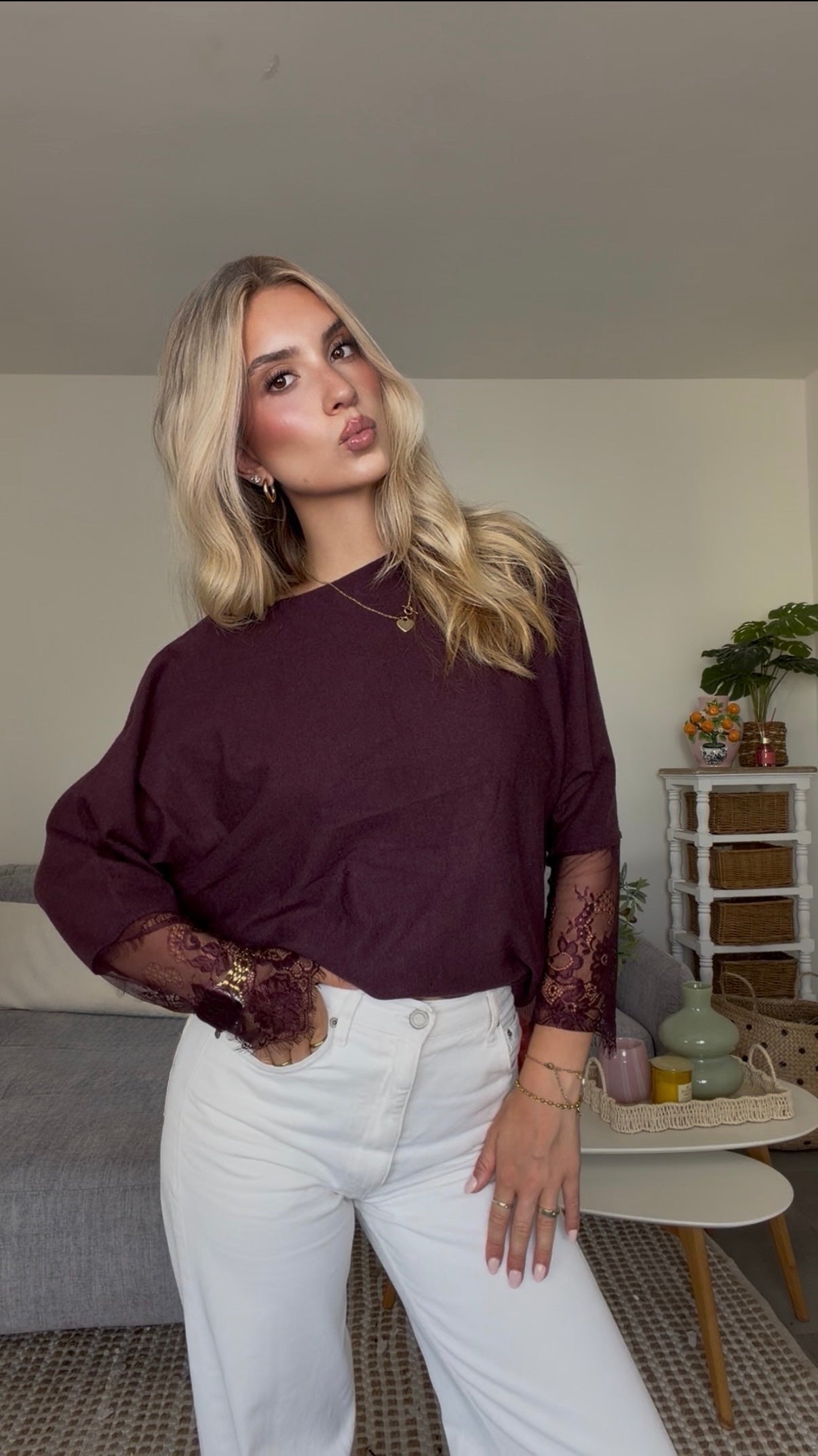 LACE SLEEVE KNIT BURGUNDY