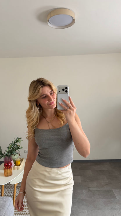 BASIC CAMI TOP GREY