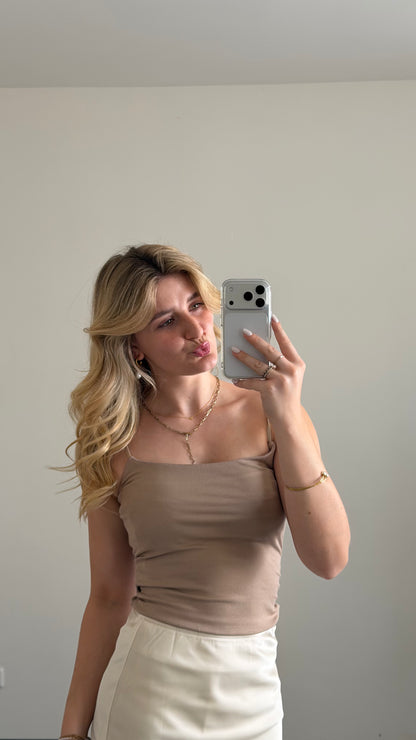 BASIC CAMI TOP BEIGE
