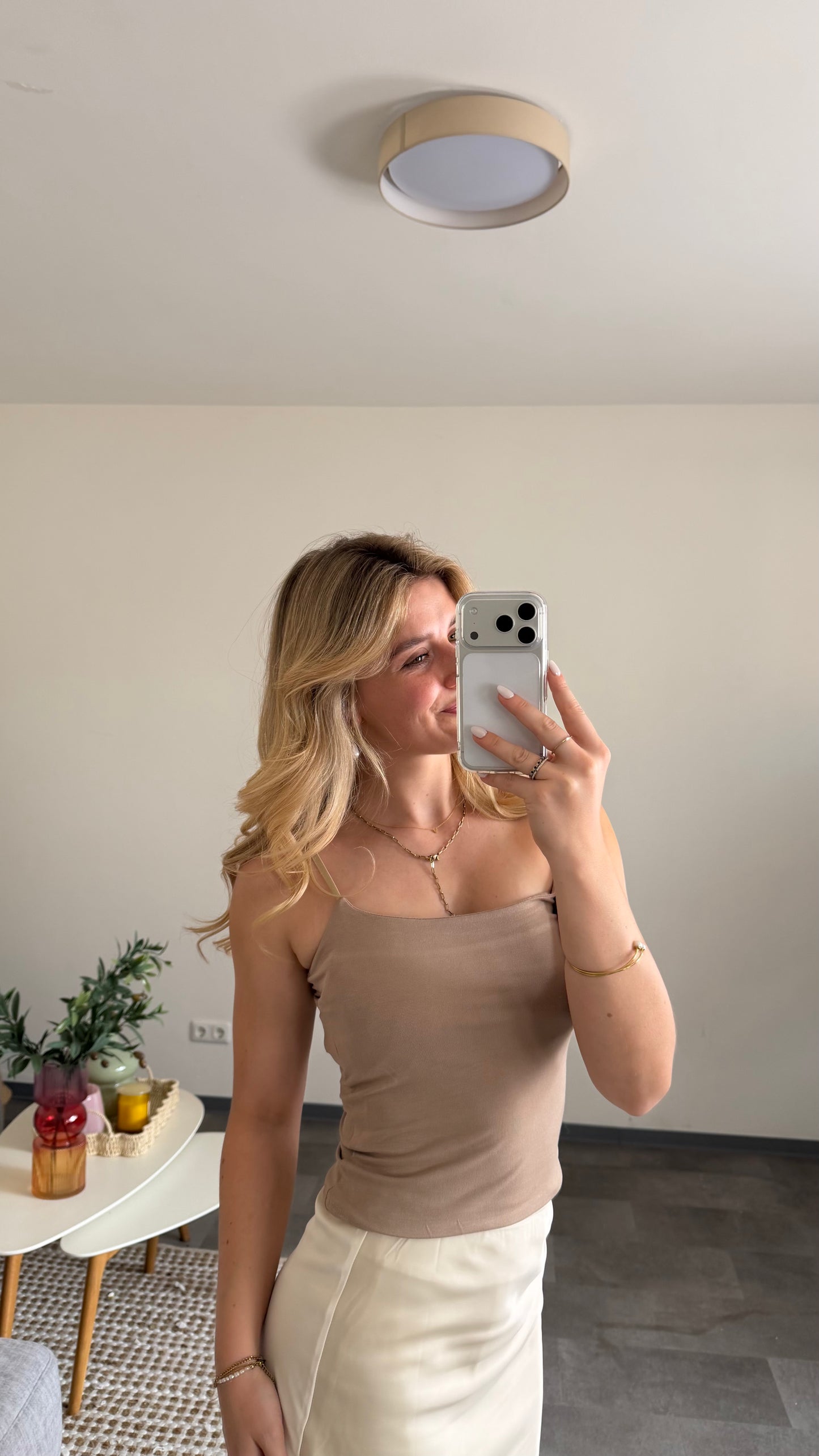 BASIC CAMI TOP BEIGE