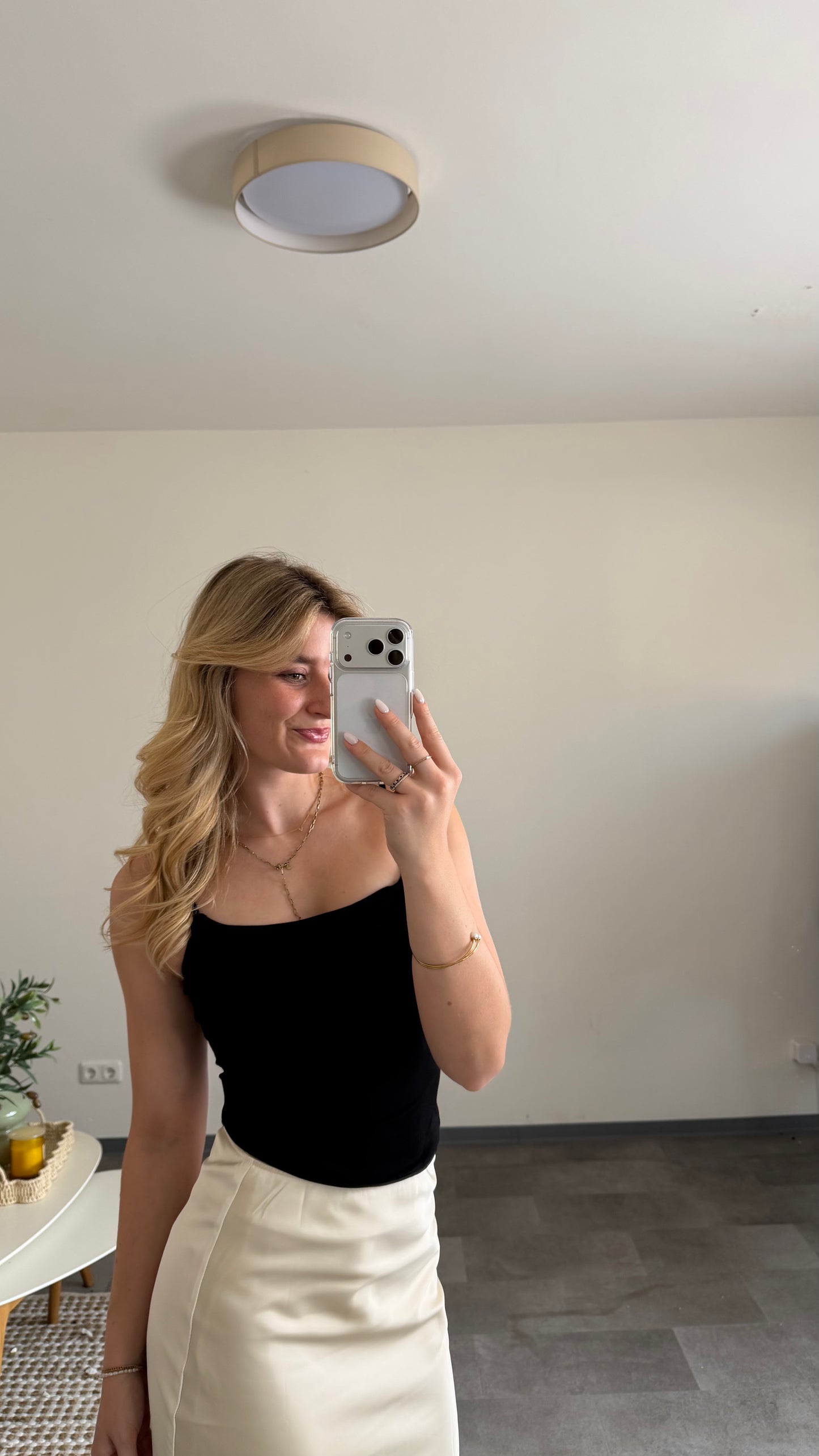 BASIC CAMI TOP BLACK