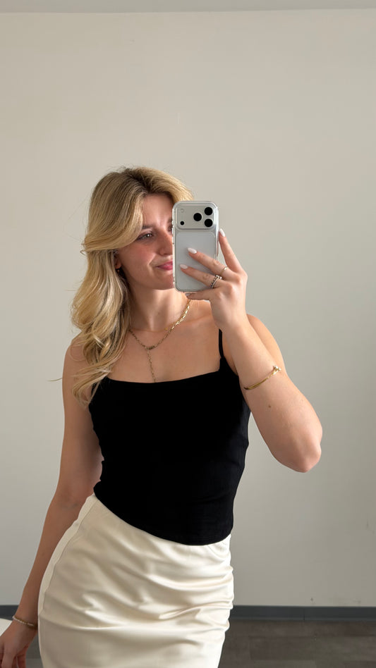 BASIC CAMI TOP BLACK