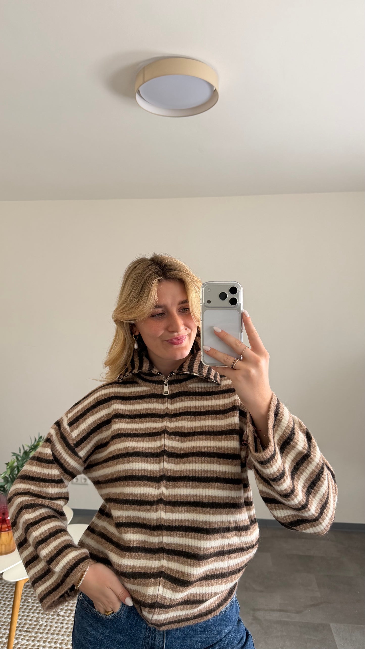 HIGH NECK ZIP CARDIGAN