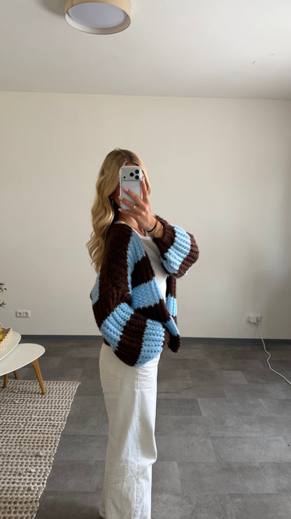 CHUNKY CARDIGAN BROWN BLUE