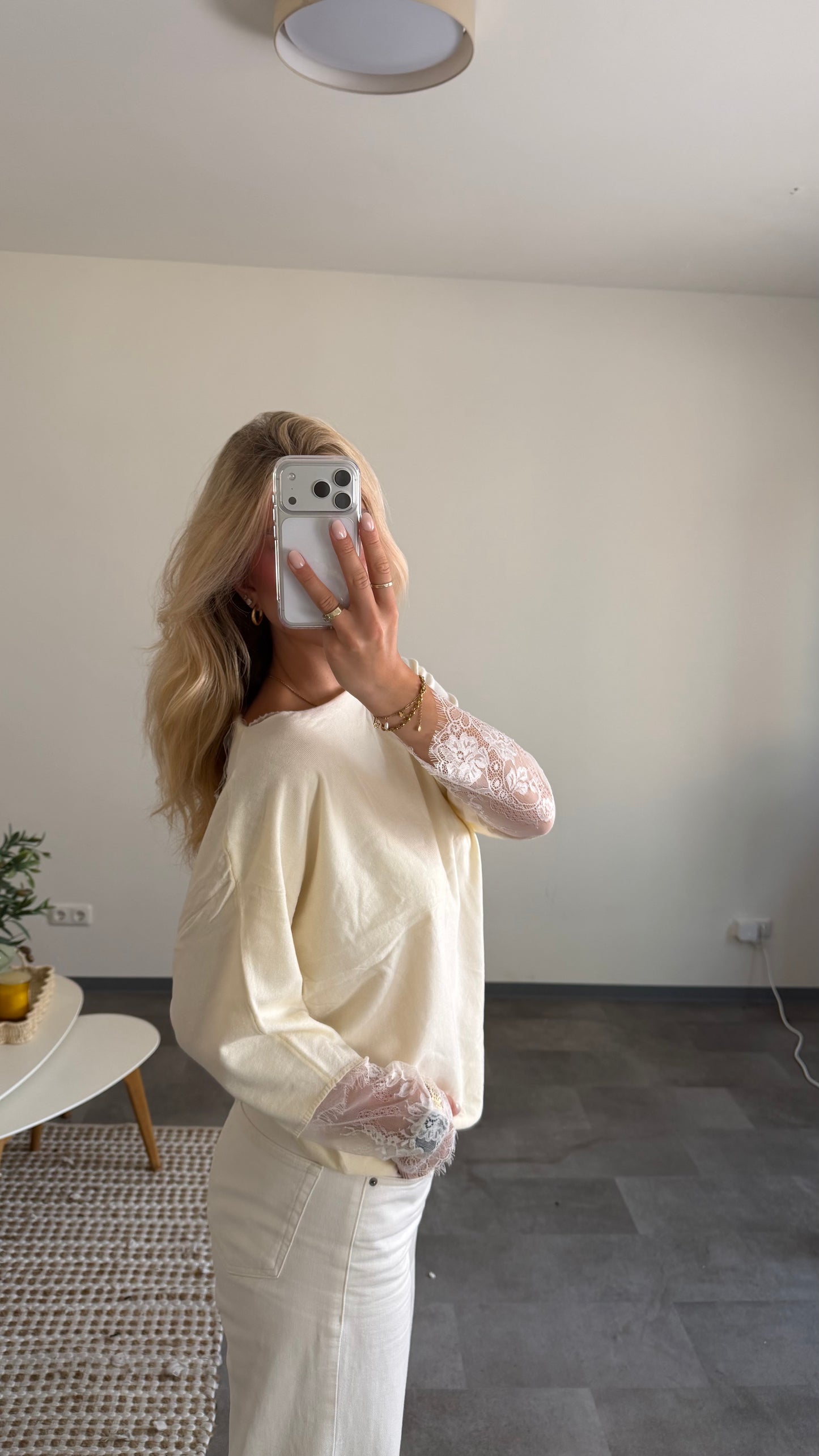 LACE SLEEVE KNIT VANILLA
