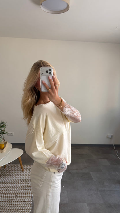 LACE SLEEVE KNIT VANILLA
