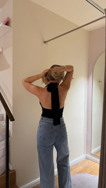 NECKHOLDER WRAP TOP SCHWARZ