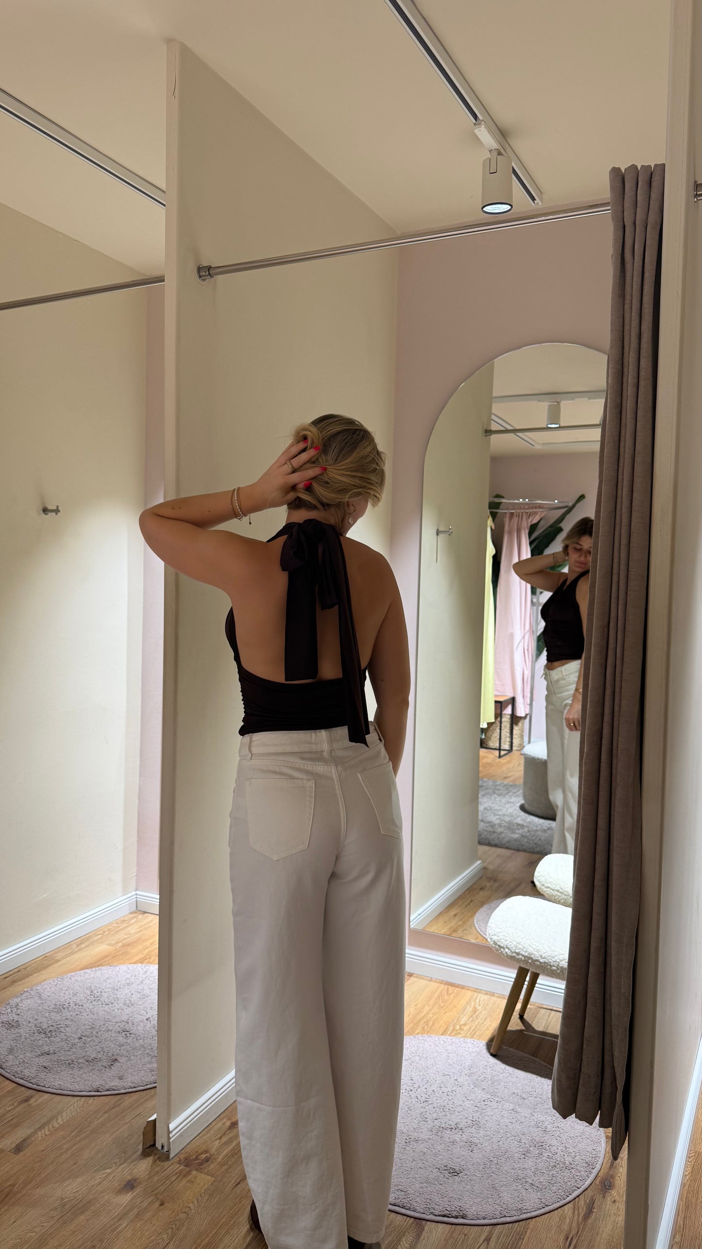 NECKHOLDER WRAP TOP SCHOKOBRAUN