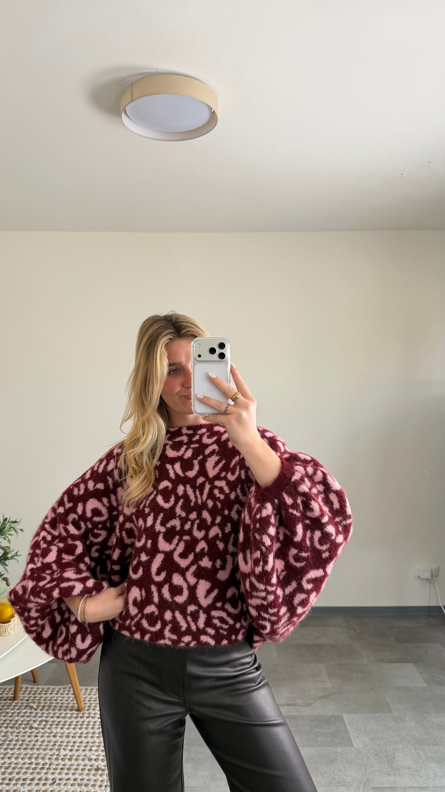 LEO BALLOON KNIT PULLOVER BURGUNDY ROSE