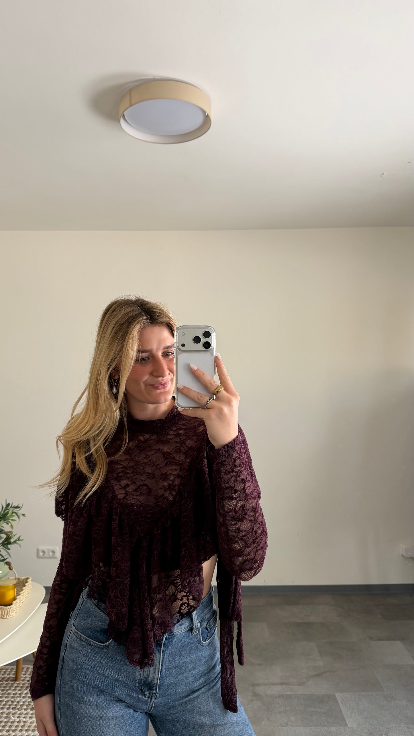 LACE LAYER BLOUSE BURGUNDY