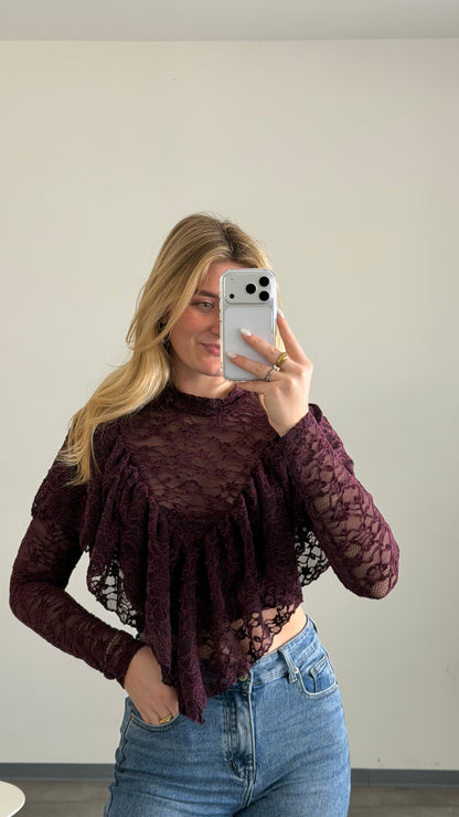 LACE LAYER BLOUSE BURGUNDY