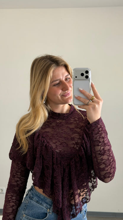 LACE LAYER BLOUSE BURGUNDY