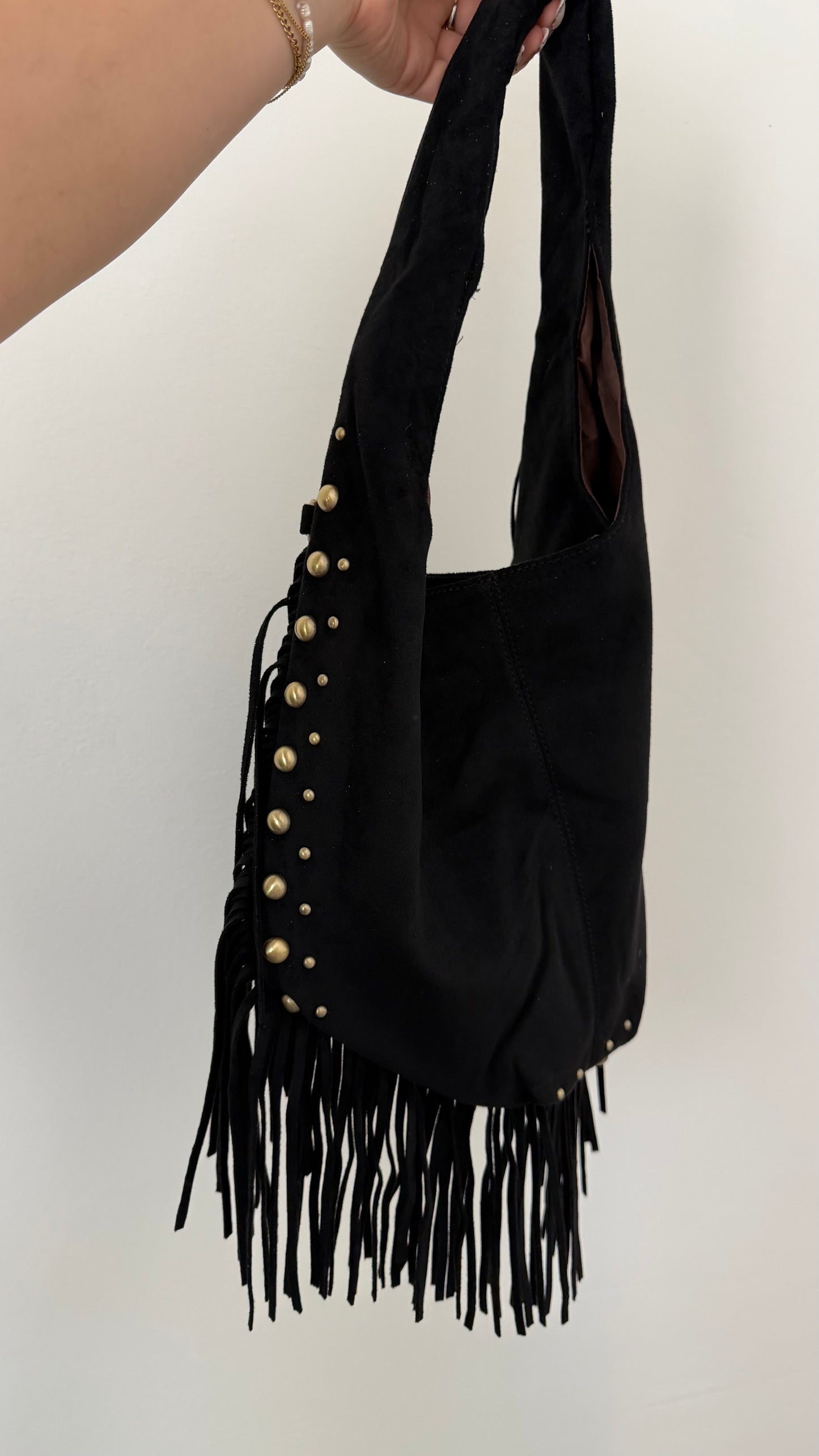 STUDDED FRINGE BAG BLACK