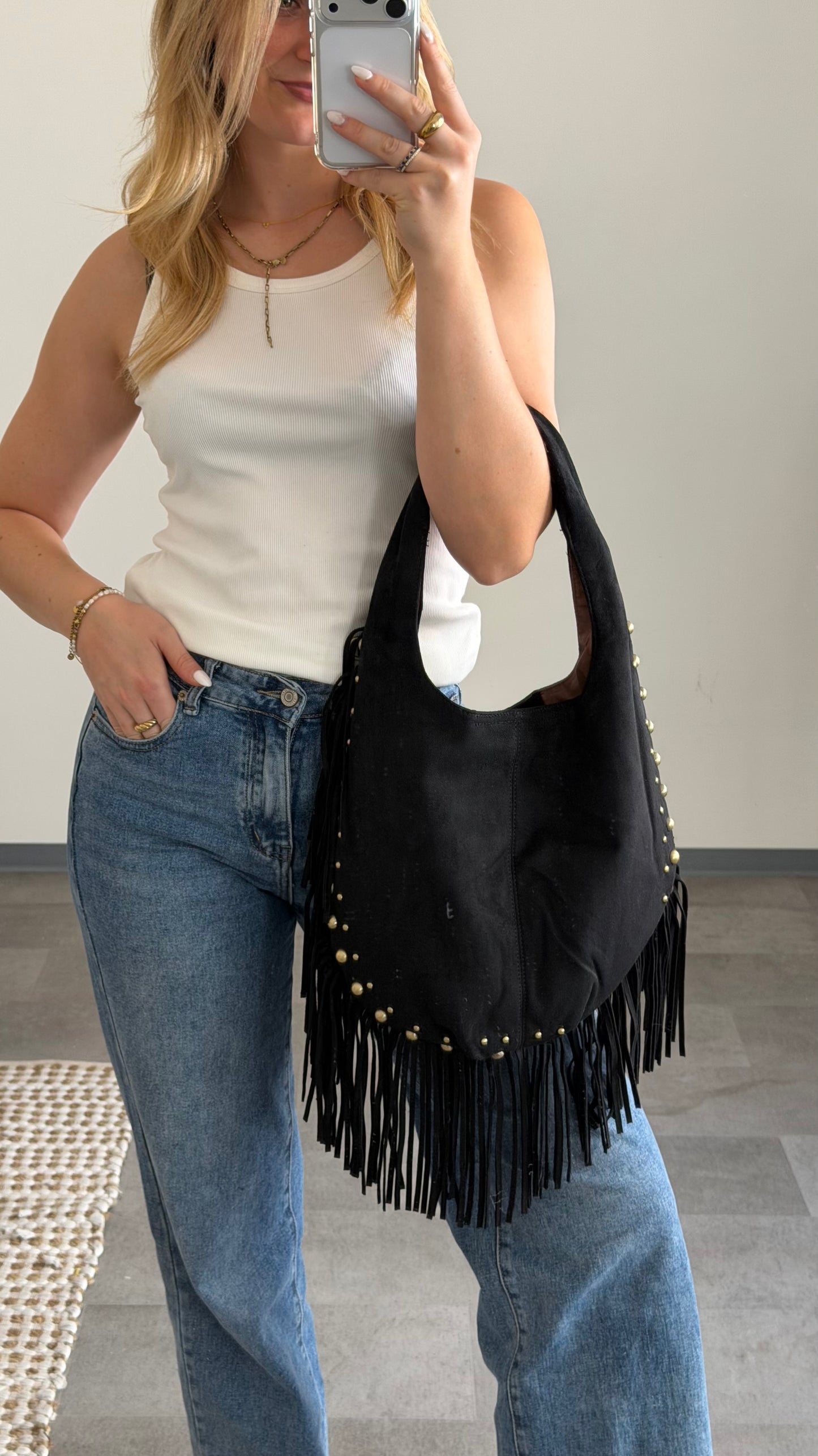 STUDDED FRINGE BAG BLACK