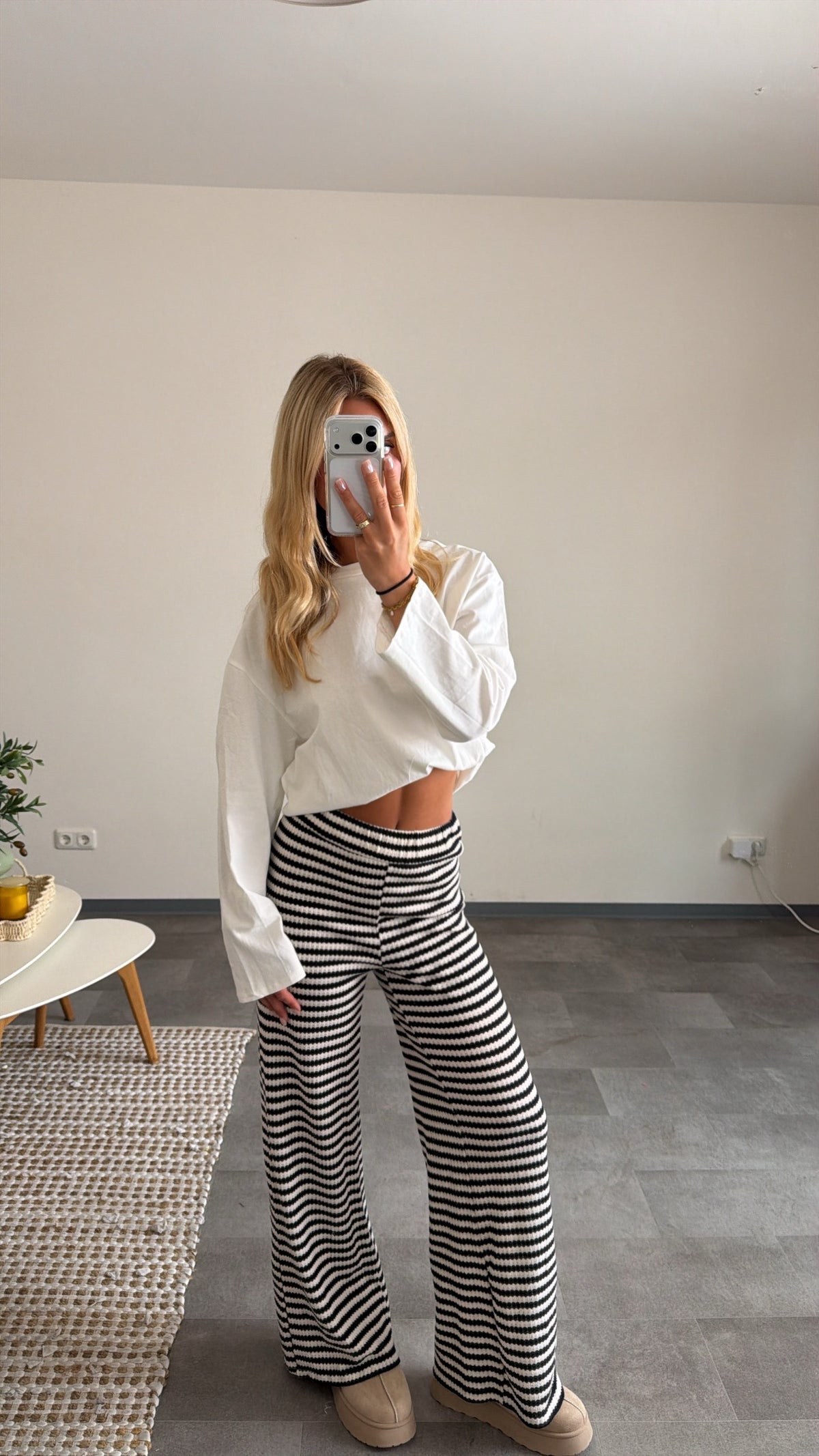 STRIPE KNIT PANTS BLACK VANILLA