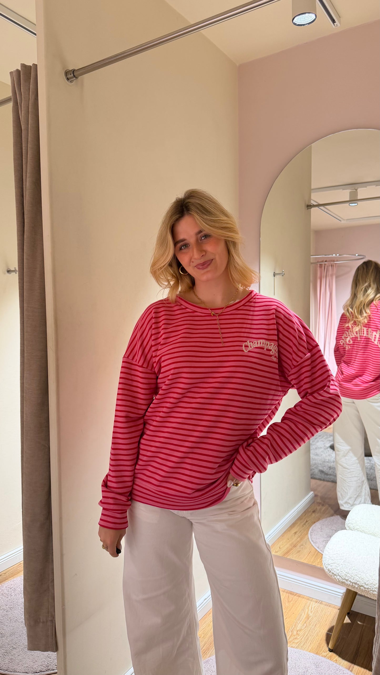 CHAMPAGNE CLUB SWEATER PINK RED