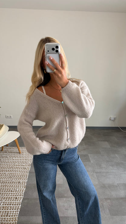 BASIC SOFT KNIT CARDIGAN BEIGE