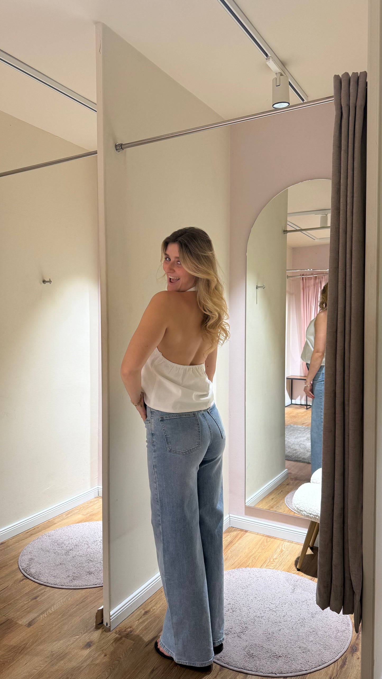 LINEN NECKHOLDER VEST