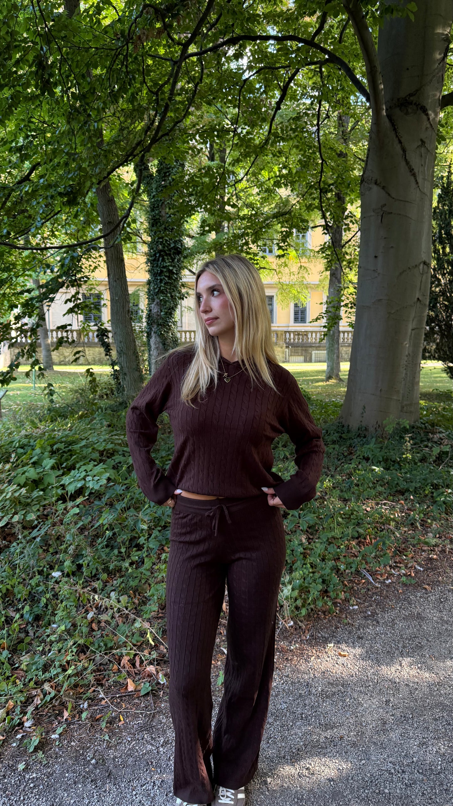 COZY KNIT SET ZOPFMUSTER SCHOKOBRAUN