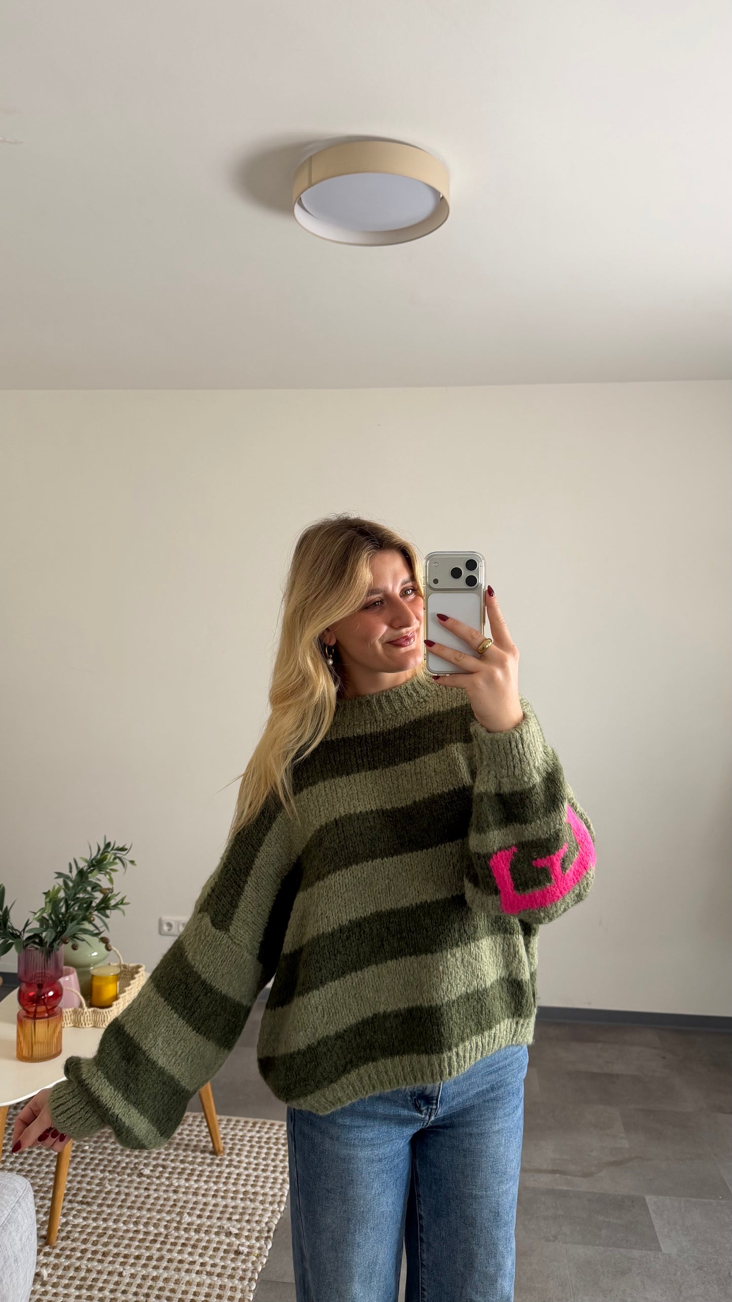 NAMASTE PULLOVER GREEN