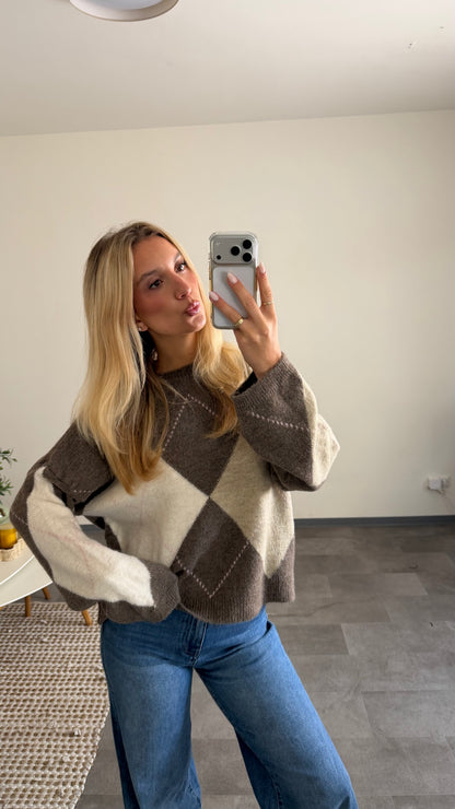 ARGYLE KNIT SWEATER MOCCA MIX