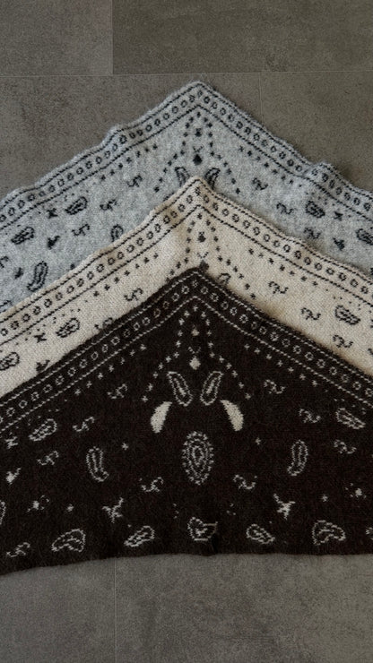 PAISLEY KNIT SCARF CREAM