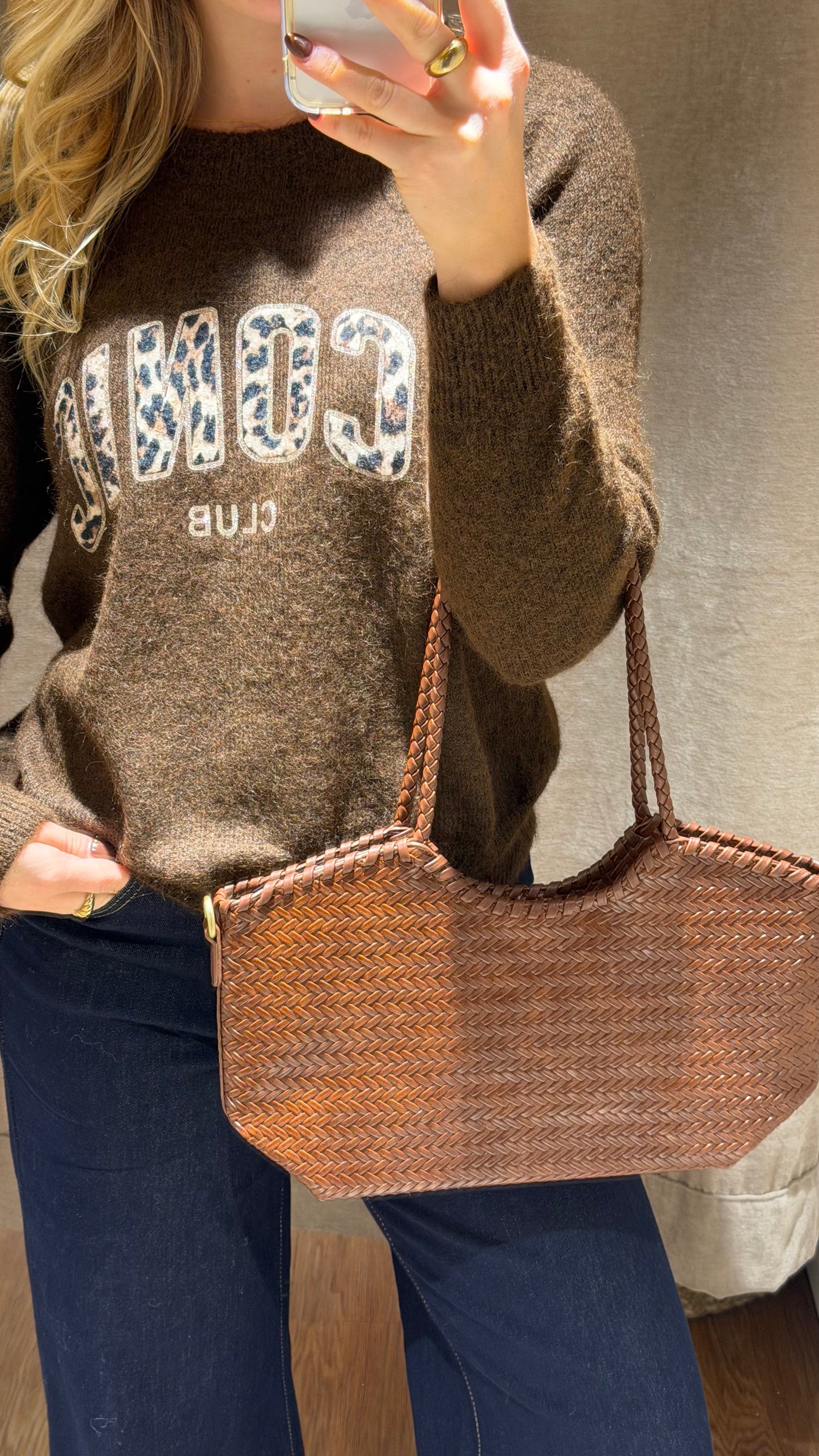 BRAIDED CURVE BAG BROWN